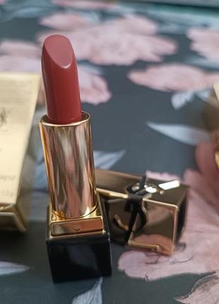 Yves saint laurent rouge pur couture caring satin lipstick with ceramides помада для губ3 фото
