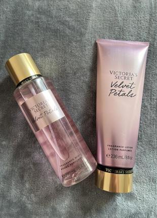 Набір міст+лосьйон victoria’s secret velvet petals оригінал