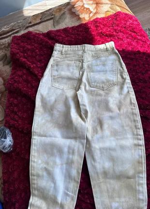 Джинси оверсайз bershka