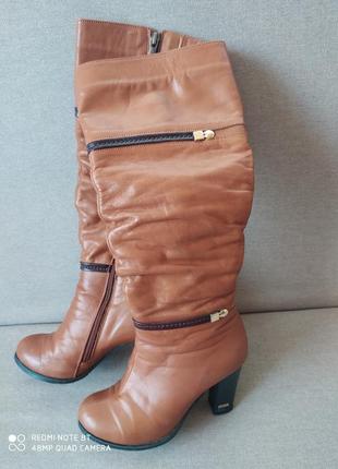 Шкіряні чоботи