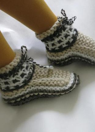 Вязаные тапочки - носки из овечьей шерсти2 фото