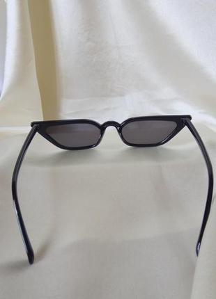 Модні сонцезахисні окуляри ретро вузькі чорні окуляри нові очки 70145 фото