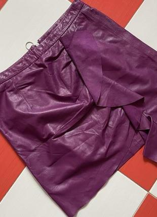 Шикарная кожаная юбка topshop с воланом/100% кожа3 фото