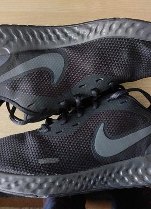 Чоловічі кросівки для бігу nike revolution 5 bq3204-001 оригінал