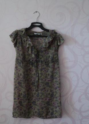 Прозрачное платье с цветами на лето