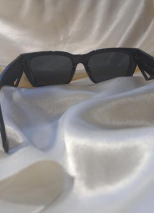 Модні сонцезахисні окуляри чорні ретро окуляри очки 70264 фото