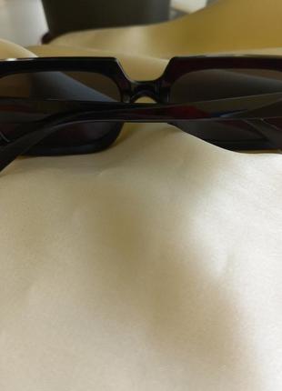 Модні сонцезахисні окуляри чорні ретро окуляри очки 70506 фото