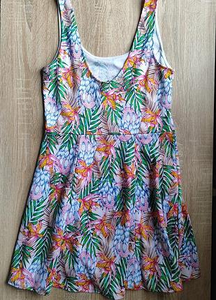 Летнее платье, сарафан с тропическим, цветочным принтом h&amp;m divided