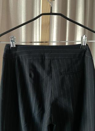 Классические костюмные брюки клеш с завышенной посадкой4 фото