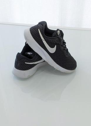 Летние кроссовки nike