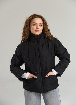 Стьобана весняна куртка з кишенями, жіноча куртка демі на весну