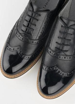 Туфлі-оксфорди броги черевики з натуральної шкіри tamaris оригінал 39