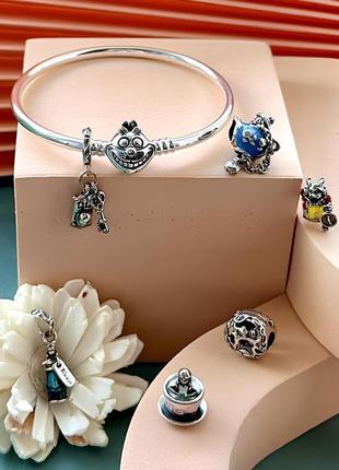 Шарми (намистини) аліса в країні див