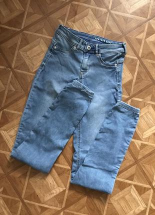 Світлі джинси скінні skinny