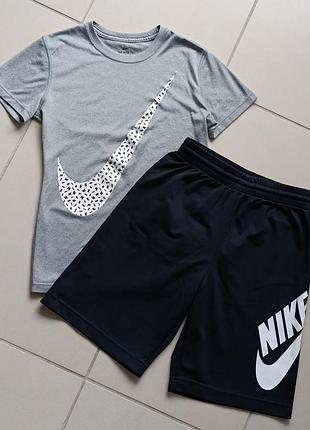 Футболка nike + шорты nike на 9-10 лет