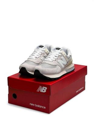 Жіночі кросівки new balance classic gray beige сірі замшеві спортивні кроси подальше балансування5 фото