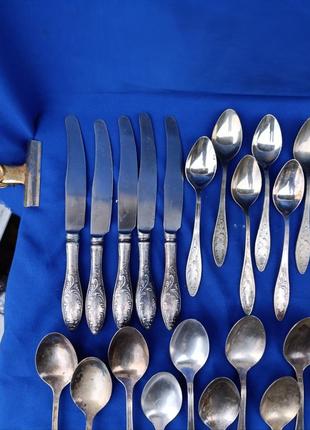Радянські мельхіорові ложки виделки столові десертні чайні ножі ніж ссср мельхіор мнц столові прибори2 фото