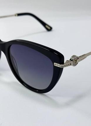 Солнцезащитные очки женские в классической оправе с линзами градиент и тонкими элегантными дужками2 фото