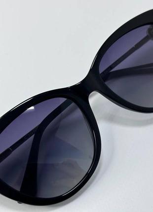 Солнцезащитные очки женские в классической оправе с линзами градиент и тонкими элегантными дужками4 фото