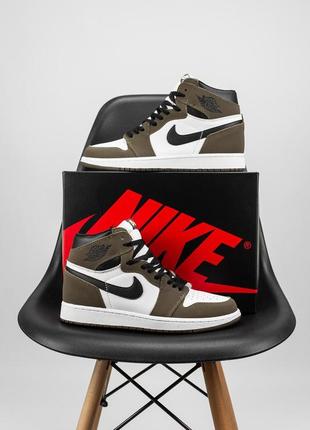 Кроссовки кожаные jordan 1 retro two цвет dark mocha 03838 фото