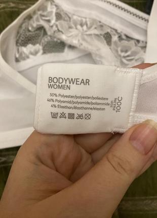 Шикарный, базовый, ажурный, бюстгальтер, в белом, цвете, без косточек, от дорогого бренда: bodywear women 🌸3 фото
