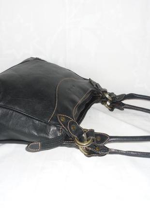 Качественная компактная вместительная кожаная сумка в винтажном стиле производство испания5 фото