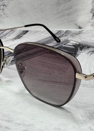 Сонцезахисні окуляри унісекс гекса з тонкими металевими дужками