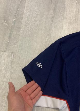 Футбольне джерсі англія 2000-х років вінтаж ретро england soccer jersey shirt umbro10 фото
