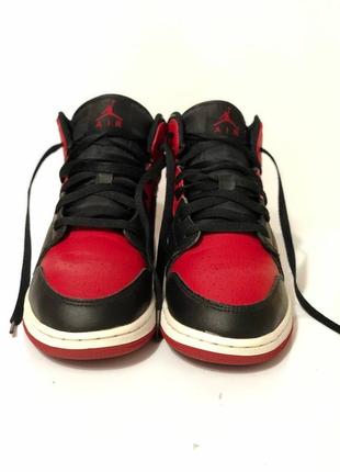 Кроссовки nike air jordan 1 mid4 фото