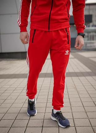 Костюм красный adidas кофта на застежке и брюки4 фото