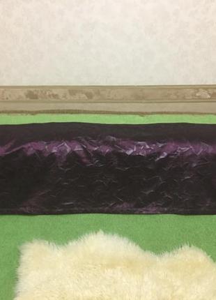 Фіолетова скатертину-доріжка для декору столу. жатка. розмір 146*42см