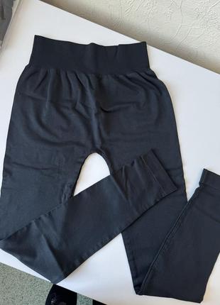 Безшовні гладкі лосіни чорні лосини легінси