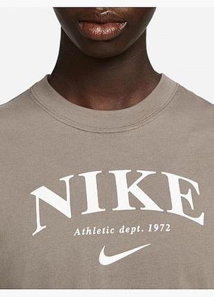 Топ  nike