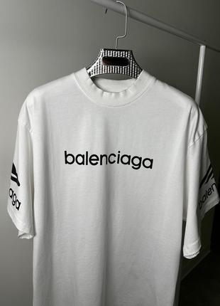 Футболкав стили  balenciaga 3d в наличии9 фото