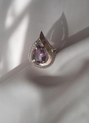 🫧 17.5 размер кольцо серебро с золотом фианит сиреневый1 фото