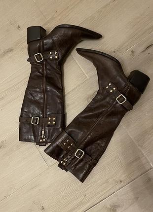 Казаки гострий ніс, 2000, шкіра, y2k