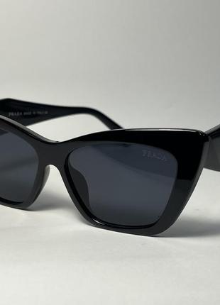 Солнцезащитные очки prada4 фото