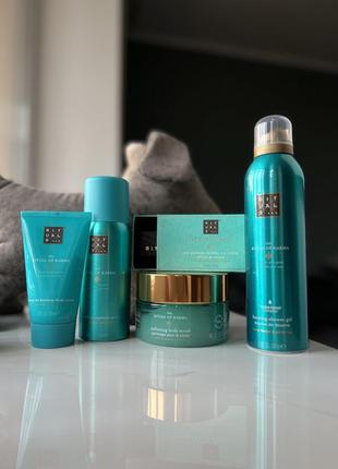 Rituals of karma скраб для тела и гель для душа