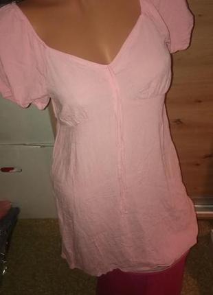 Нежная розовая сукэнка.