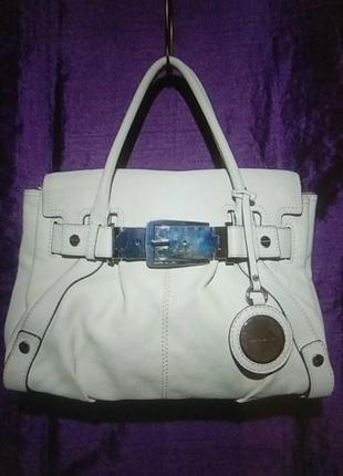 Сумка тоут світлого трошки з сірим підтоном кольору,щильна,якісна,крупнозерниста шкіра.