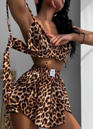 Пижама тройка леопардовая топ шорты и халат2 фото