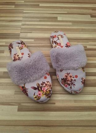 Хатні тапочки/капці victoria's secret