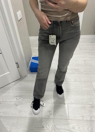 Джинсы джинсы zara straight-fit размер 38 m