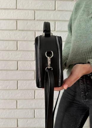 Классическая женская сумочка на плечо каркасная черная, мини сумка для девушек8 фото