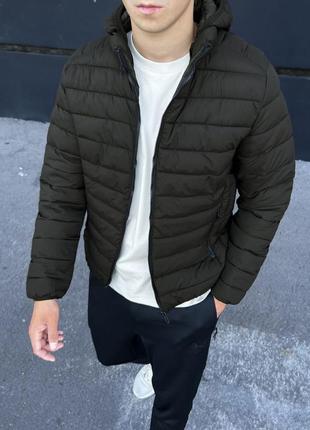 Чоловіча весняна куртка стьоганка з капюшоном високої якості чорна холлофайбер9 фото