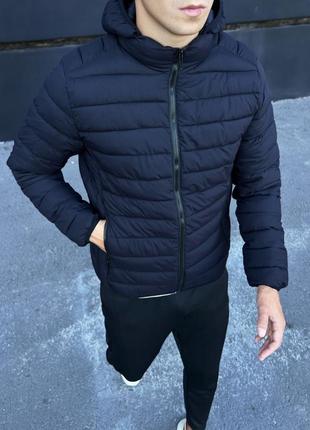 Чоловіча весняна куртка стьоганка з капюшоном високої якості чорна холлофайбер6 фото