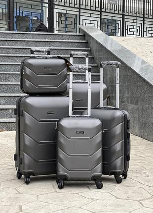 Міні ударостійка пластикова wings валіза дорожня xs на колесах польща ручна поклажа 24 l1 фото