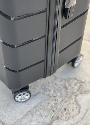 Полипропилен wings маленький чемодан дорожный s на колесах польша ручная кладь7 фото