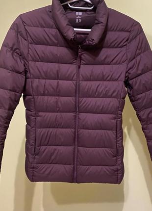 Куртка uniqlo, курточка весенняя, осенняя курточка,xs-s,бордовая курточка