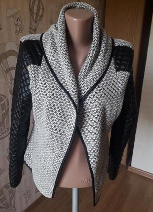 Модний кардиган, жакет з шкіряними рукавами